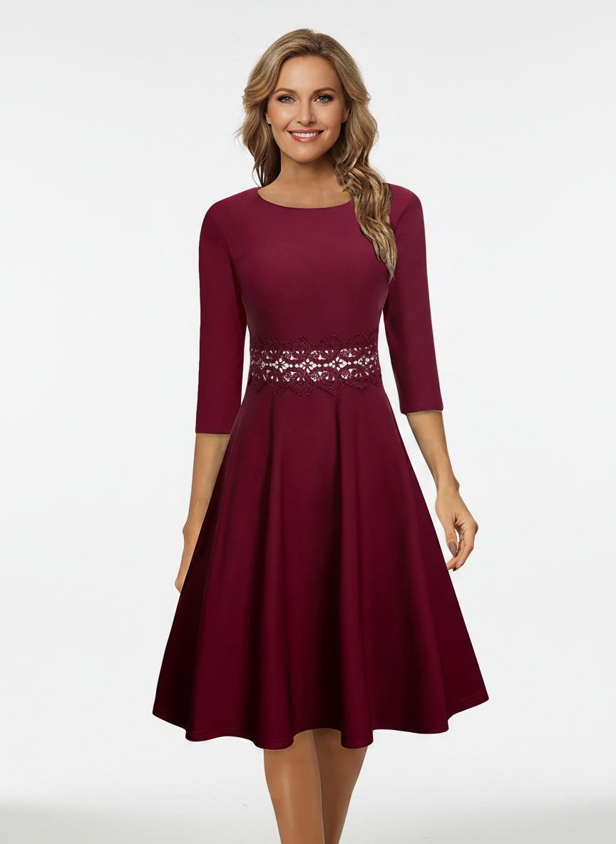 Full body view of the model wearing Robe de soirée midi élégante femme