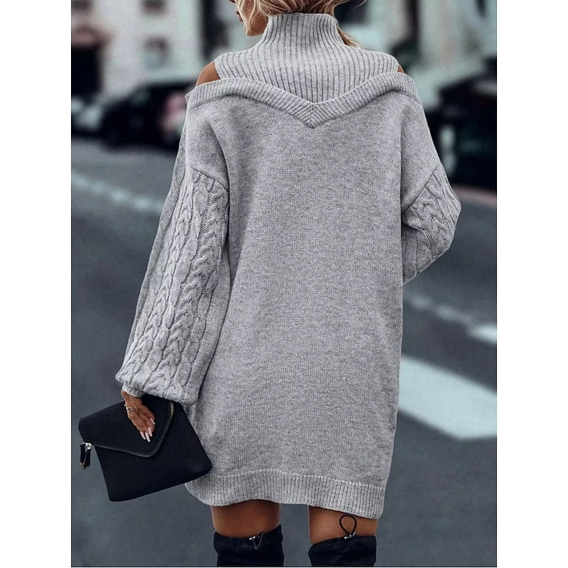 Robe pull courte à col roulé et épaules dénudées 10