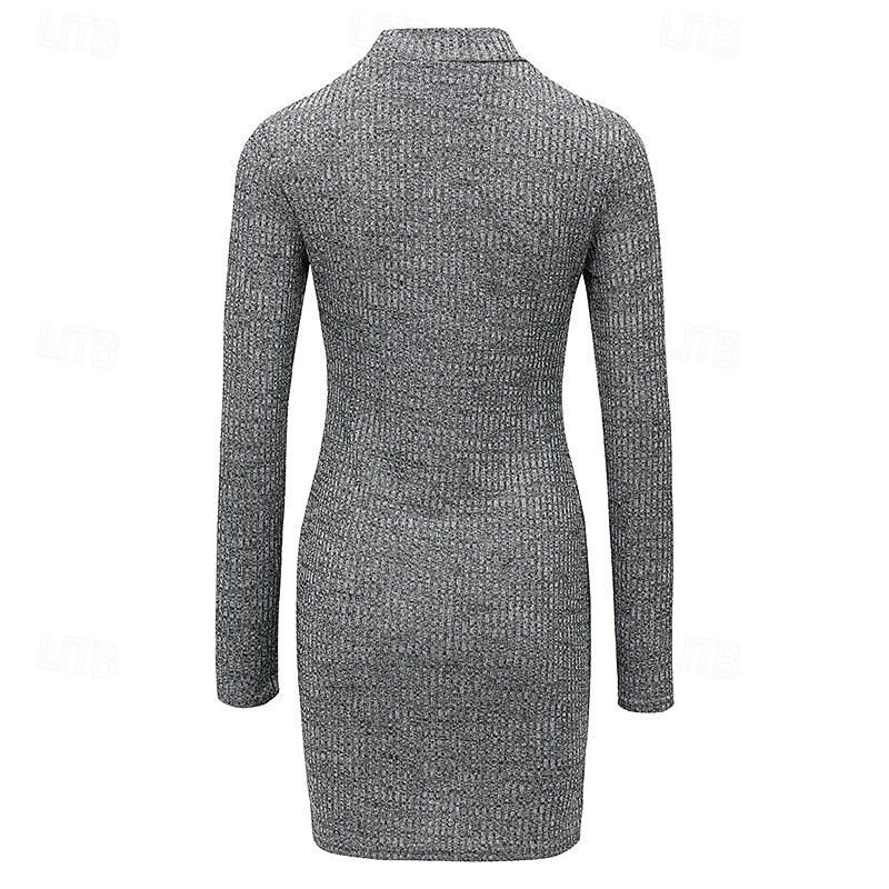 Robe pull courte moulante à col roulé en maille côtelée 7