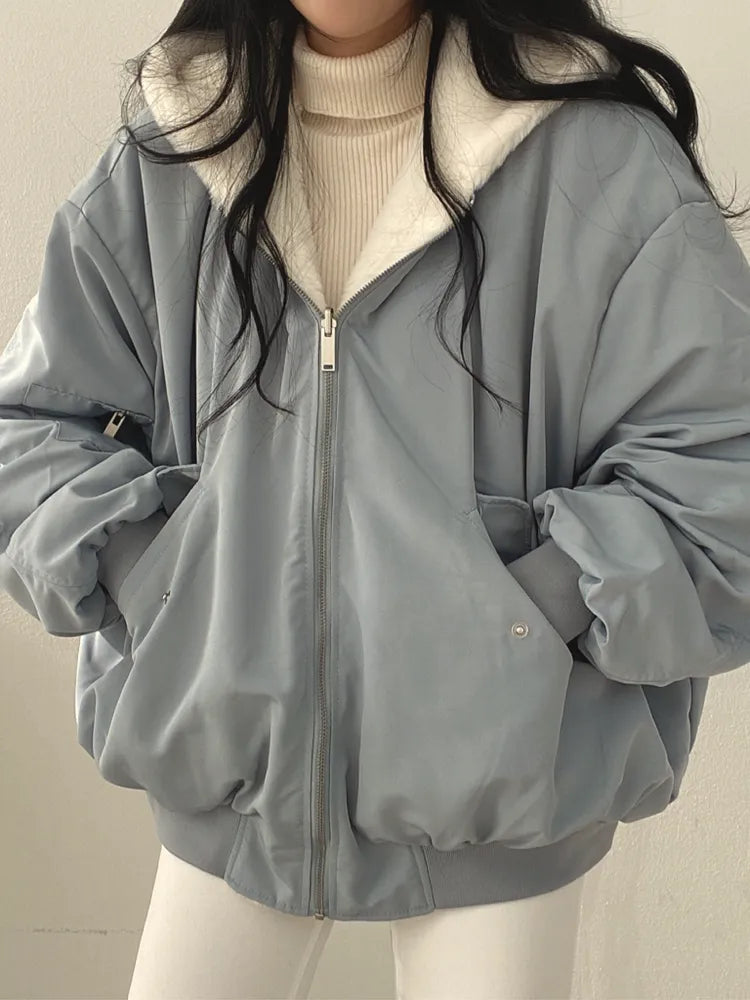 Veste d'hiver femme doublée sherpa à large col et fermeture zippée 3