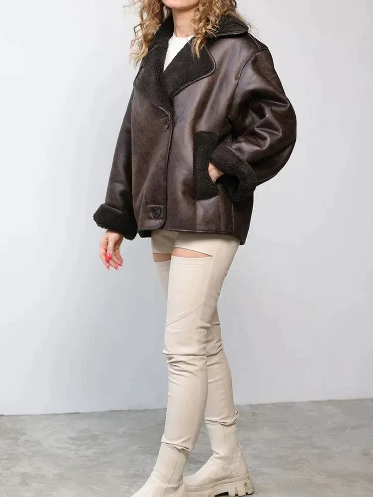 Veste d'hiver oversized femme doublée à large col et poches 5