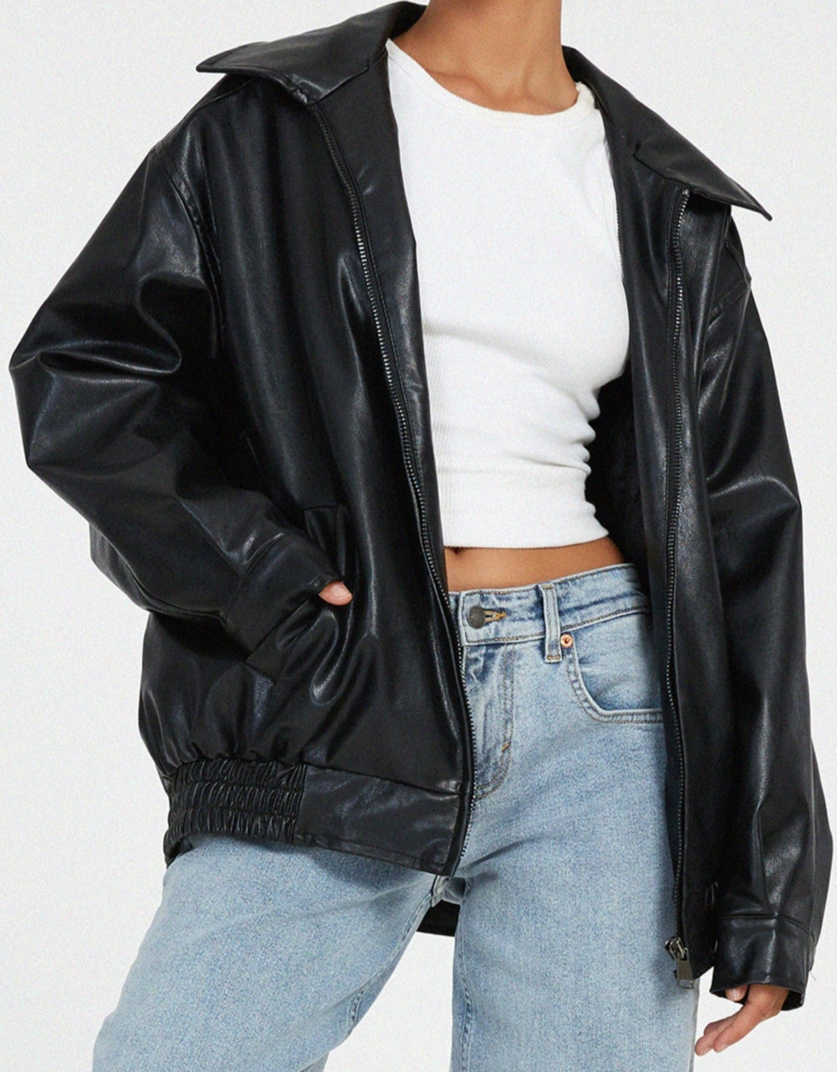 Veste en cuir femme oversize zippée à grand col et poches 7
