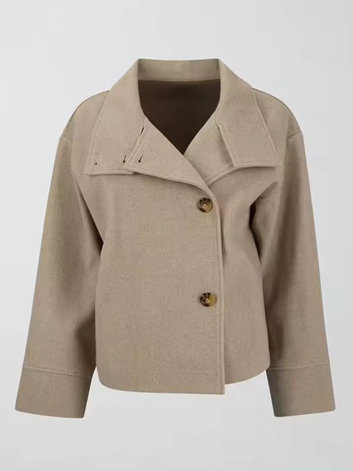 Veste mi-saison femme courte et cintrée à double boutonnage 3